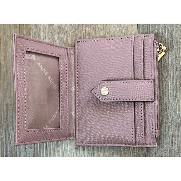 Anne Klein Pegged Card Case‎ in Pink - Picture 3 of 4